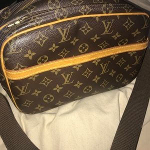 Louis Vuitton Monogram Reporter PM